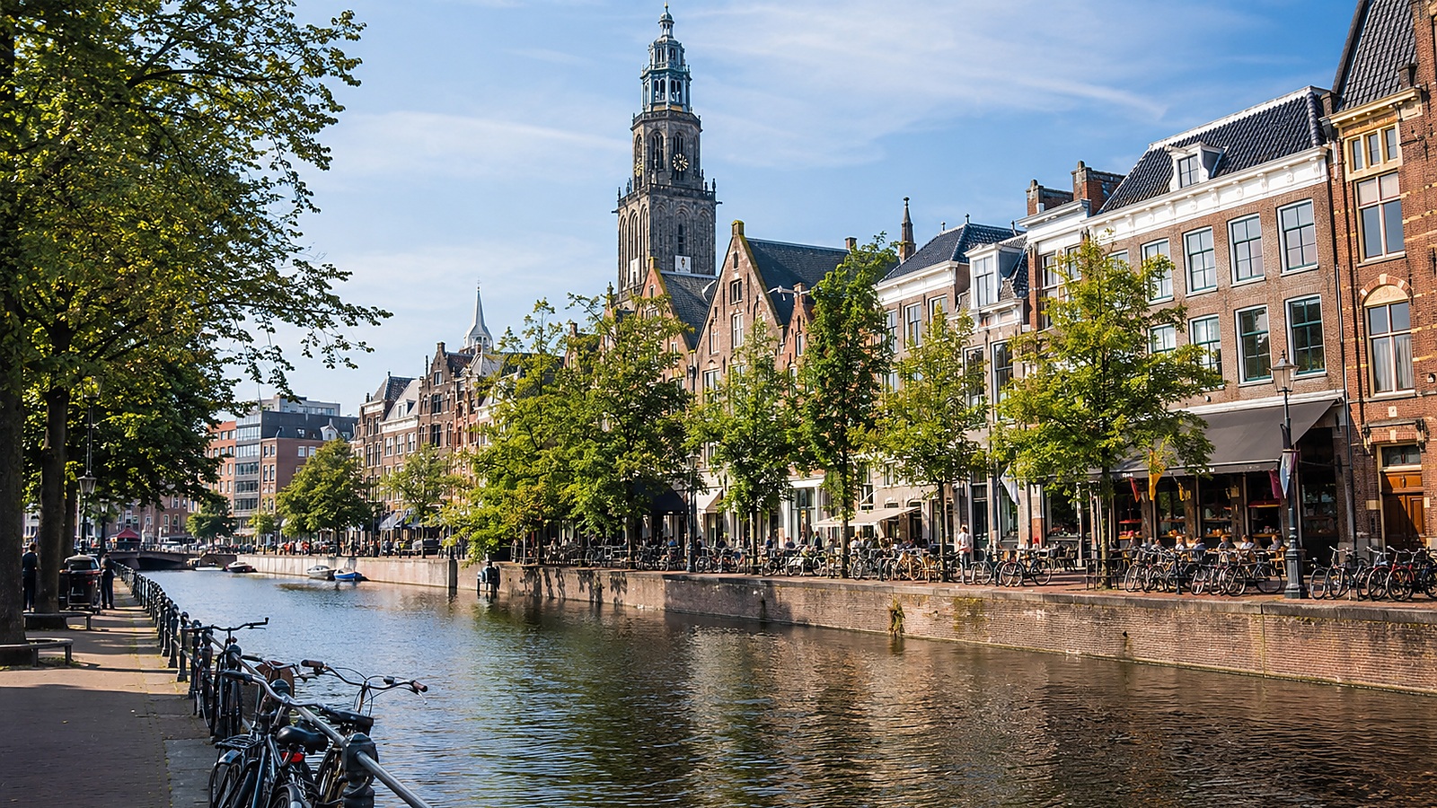 Groningen Martinitoren and canal